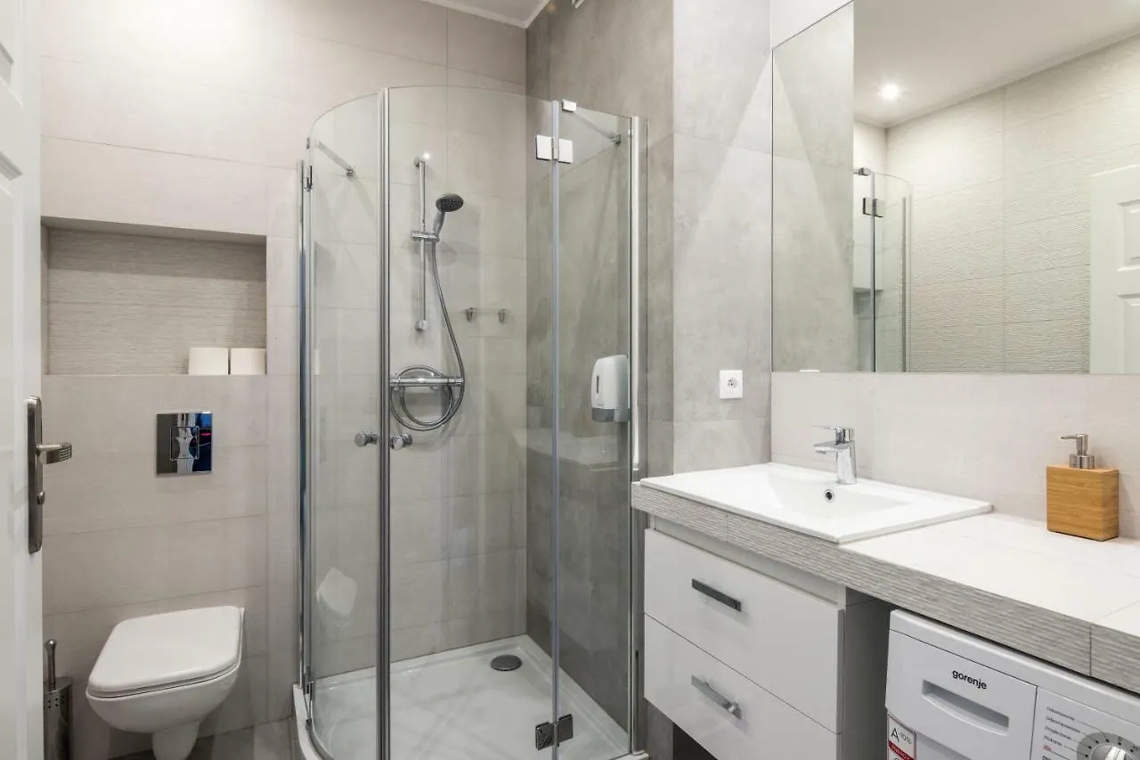 Wild Solutions Sauna Apartments Krasków 0*,